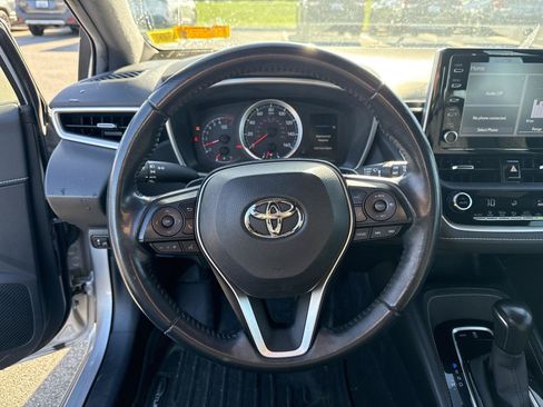 Used 2019 Toyota Corolla SE w/ Carpet Mat Package FWD image 9