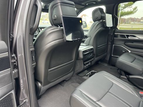 New 2025 Jeep Wagoneer Series II w/ Convenience Group I image 47