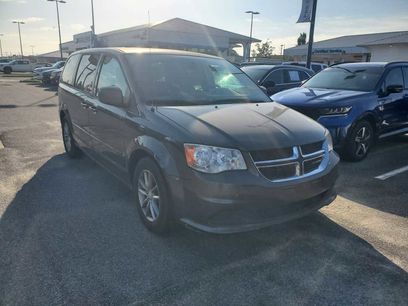 Used 2016 Dodge Grand Caravan SE