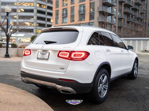 Used 2021 Mercedes-Benz GLC 300 4MATIC image 7