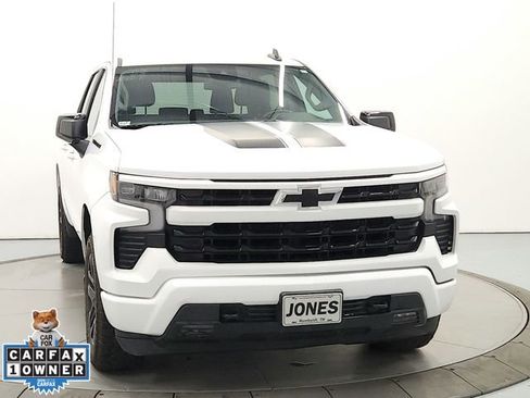Used 2023 Chevrolet Silverado 1500 RST w/ Rally Edition image 2