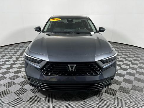 Used 2023 Honda Accord EX-L image 2