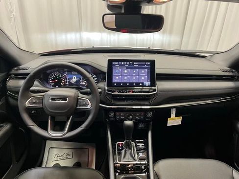 New 2026 Jeep Compass Limited image 4