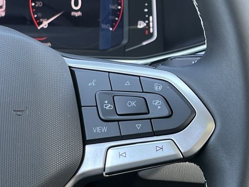 New 2026 Volkswagen Taos SEL AWD/4WD image 16