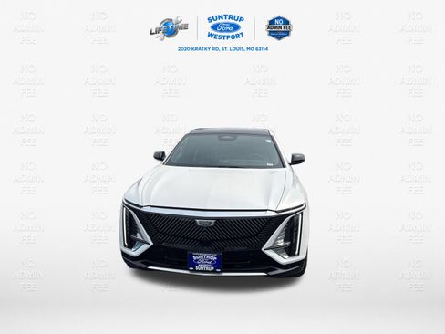Used 2024 Cadillac Lyriq Tech RWD image 35