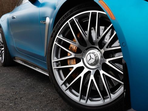 Used 2024 Mercedes-Benz AMG GT 63 image 16