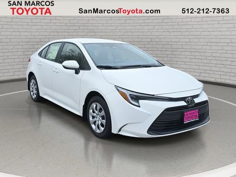 New 2026 Toyota Corolla LE image 3