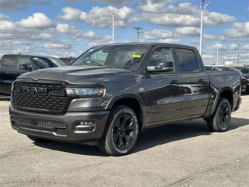 New 2026 RAM 1500 4x4 Crew Cab image 6