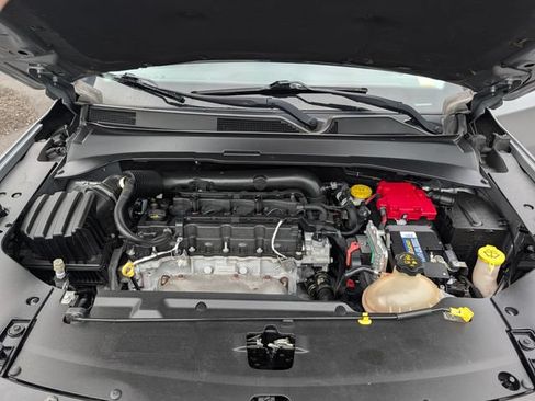 Used 2019 Jeep Compass Limited AWD/4WD image 10