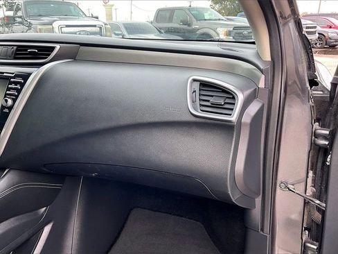 Used 2019 Nissan Murano SV image 23