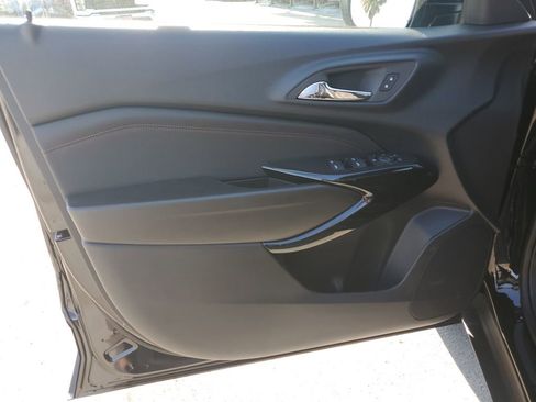 New 2026 Chevrolet Trax RS image 19