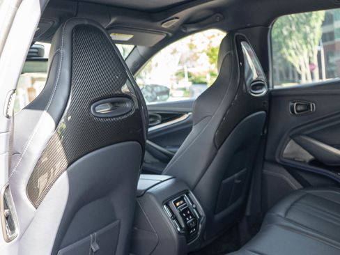 Used 2025 Aston Martin DBX 707 image 33