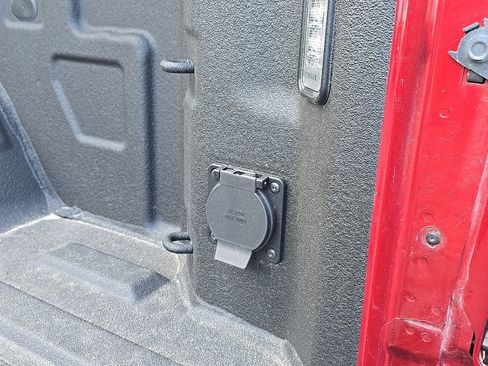 Used 2023 GMC Sierra 1500 SLT w/ SLT Convenience Package image 70