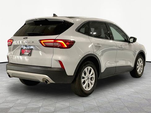 Used 2025 Ford Escape Active FWD image 6