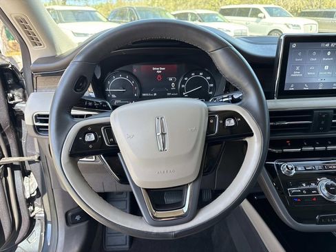 Certified 2020 Lincoln Corsair Reserve image 26