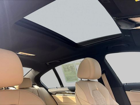 Certified 2023 BMW 540i w/ M Sport Package RWD image 14
