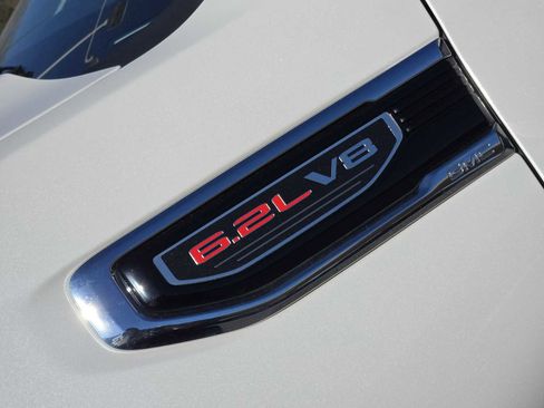 Certified 2023 GMC Sierra 1500 Denali w/ Denali Reserve Package image 9