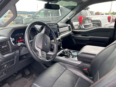 Used 2022 Ford F150 Lariat image 14