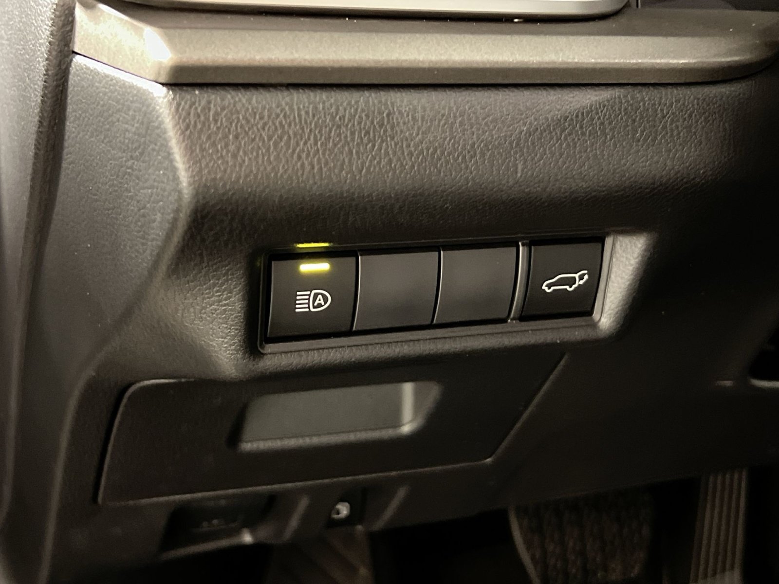 Used 2025 Toyota Grand Highlander AWD image 30