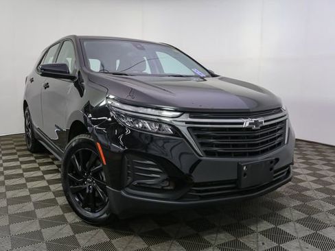 Used 2024 Chevrolet Equinox LS w/ Midnight Edition AWD/4WD image 3