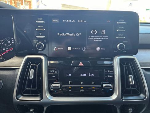 Used 2021 Kia Sorento EX image 22