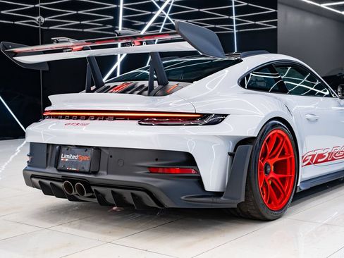 Used 2024 Porsche 911 GT3 RS RWD image 34