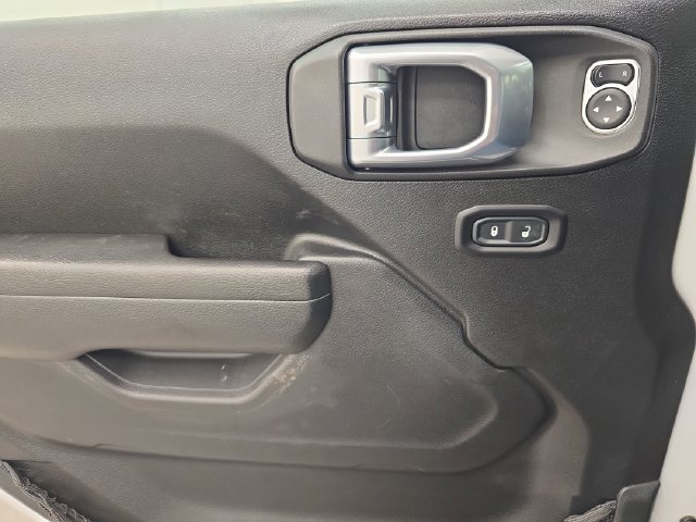 Used 2022 Jeep Gladiator Sport AWD/4WD image 37