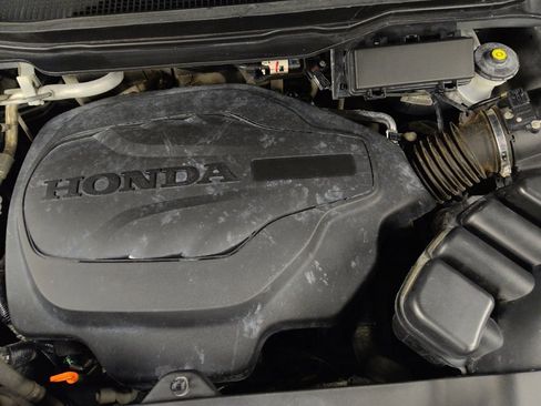 Used 2021 Honda Pilot LX image 30