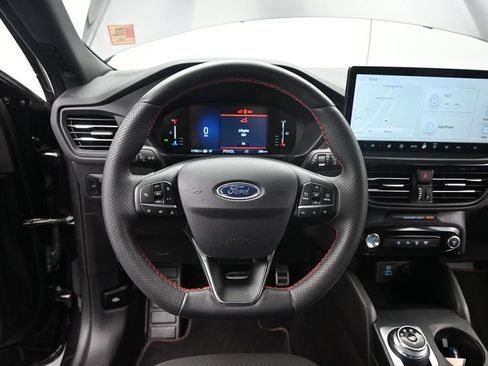 Used 2023 Ford Escape ST-Line w/ Tech Pack #1 AWD/4WD image 37