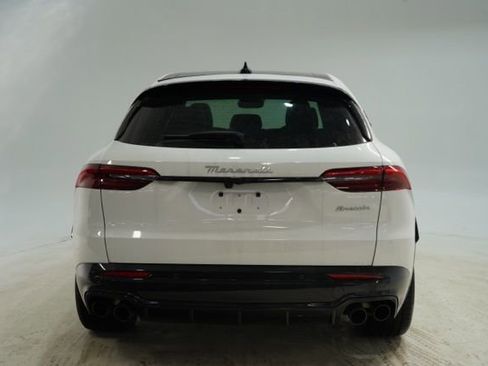 New 2025 Maserati Grecale Modena image 6