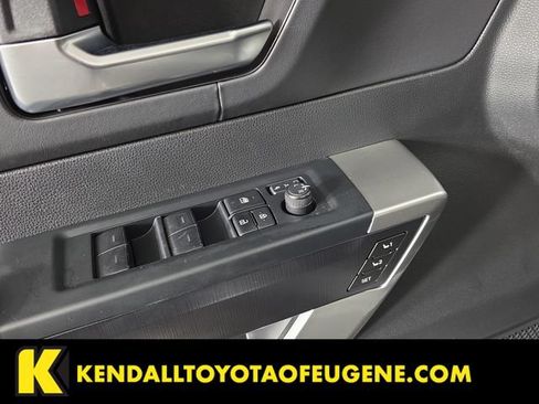 Certified 2025 Toyota Sequoia Platinum w/ TRD Off-Road Package AWD/4WD image 25