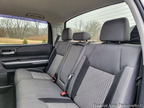 Used 2015 Toyota Tundra SR5 image 11