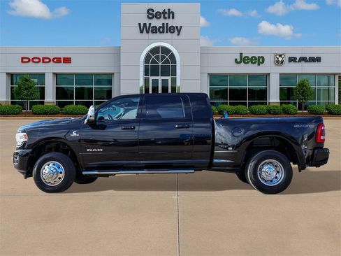 Used 2024 RAM 3500 Laramie w/ Sport Appearance Package image 4