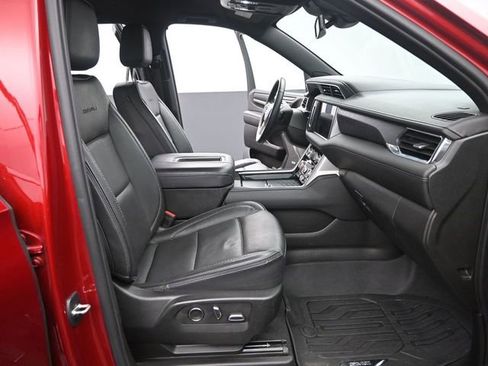 Used 2023 GMC Yukon Denali image 20