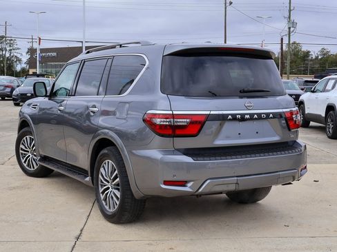 Used 2023 Nissan Armada SL image 2