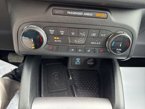 Used 2022 Ford Bronco Sport Outer Banks w/ Tech Package AWD/4WD image 16
