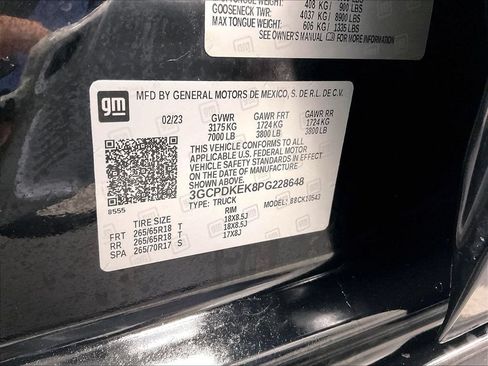 Used 2023 Chevrolet Silverado 1500 LT AWD/4WD image 36