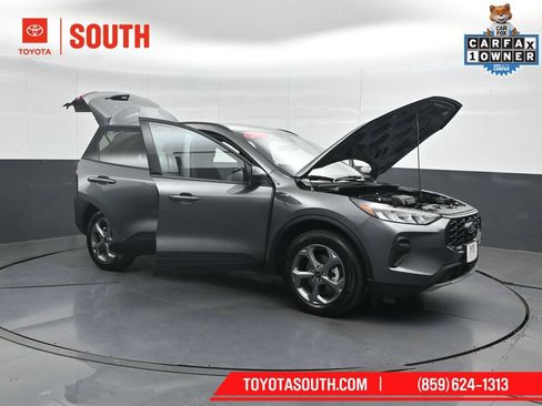 Used 2025 Ford Escape ST-Line AWD/4WD image 54