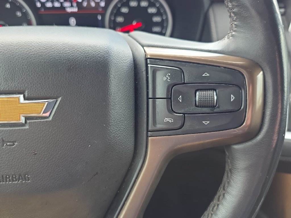Used 2021 Chevrolet Suburban High Country RWD image 17