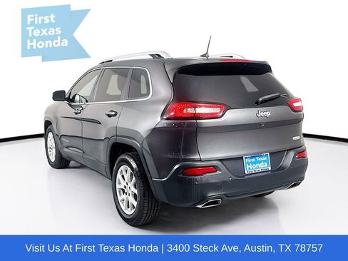 Used 2016 Jeep Cherokee Latitude w/ Safety/Convenience Group image 6