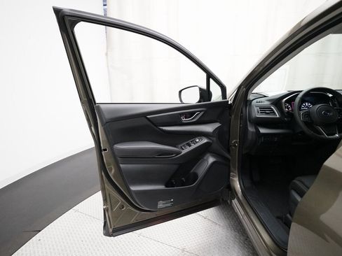 Used 2025 Subaru Ascent Premium image 28