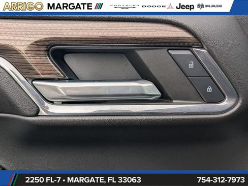 Used 2024 Chevrolet Silverado 1500 LT w/ Safety Package AWD/4WD image 14
