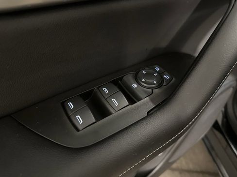 Used 2024 Chevrolet Blazer LT w/ Convenience Package image 11