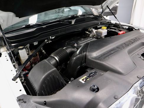 Used 2024 RAM 2500 Big Horn image 17