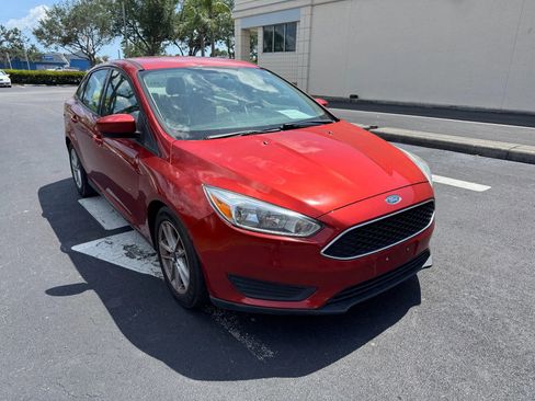 Used 2018 Ford Focus SE image 8