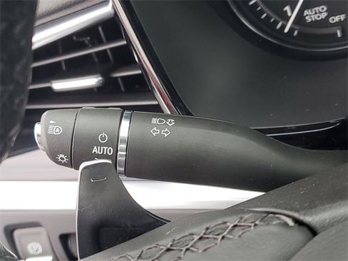 Certified 2024 Cadillac XT6 Sport w/ Technology Package image 18