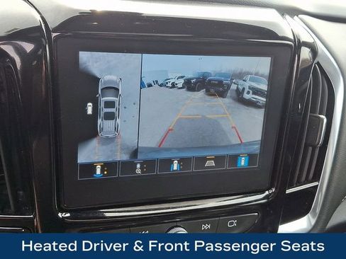 Used 2023 Chevrolet Traverse LT w/ LT Premium Package image 25