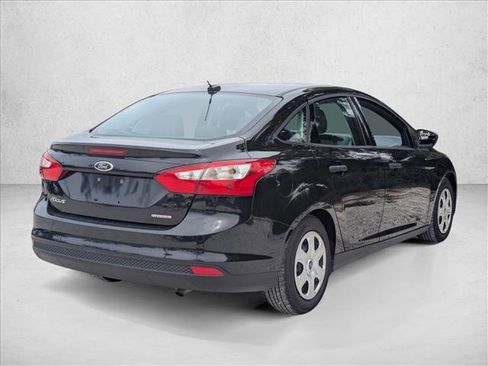 Used 2012 Ford Focus S FWD image 5