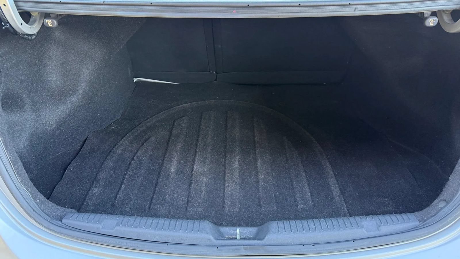 Used 2012 Hyundai Elantra GLS FWD image 20