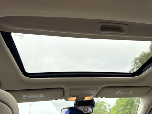 Used 2017 Honda Accord Touring image 13